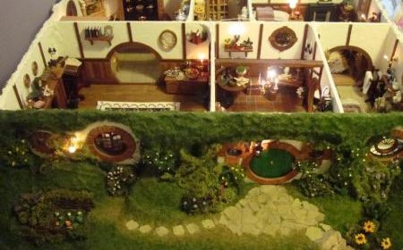 Bag End Dollhouse